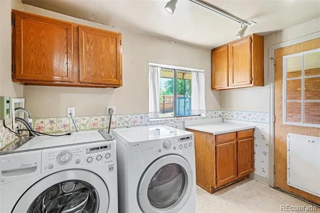645 S Washington Circle Englewood, CO 80113