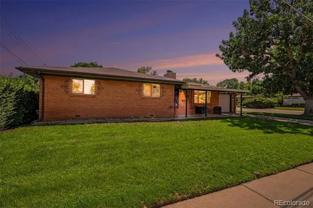 645 S Washington Circle Englewood, CO 80113