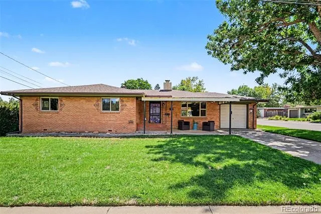 645 S Washington Circle Englewood, CO 80113
