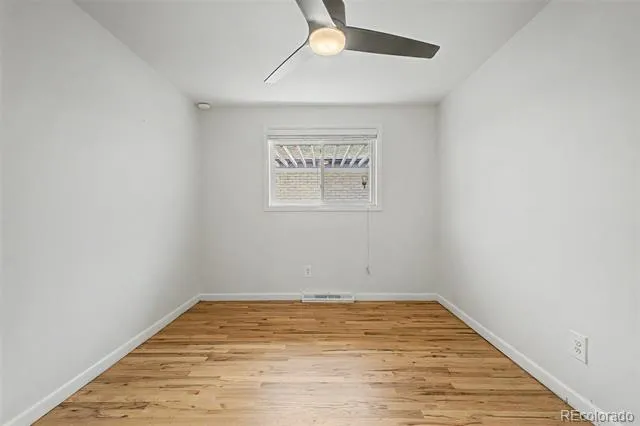 520 Iola Street Aurora, CO 80010