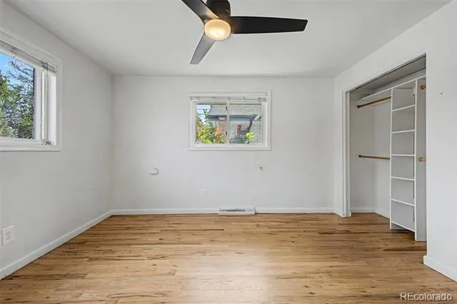 520 Iola Street Aurora, CO 80010