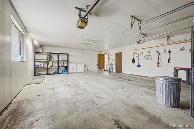 520 Iola Street Aurora, CO 80010