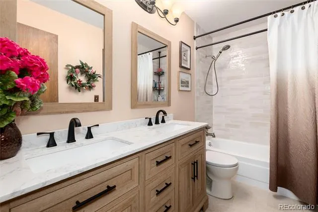 5951 S Perth Street Centennial, CO 80015