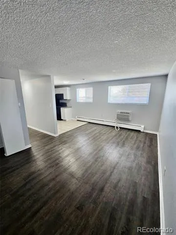 1437 Moline Street Aurora, CO 80010