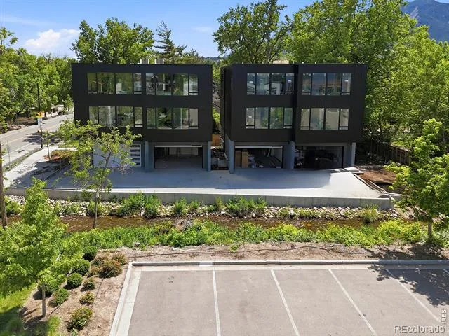1633 17th Street #A Boulder, CO 80302