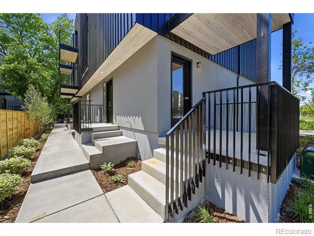 1633 17th Street #A Boulder, CO 80302