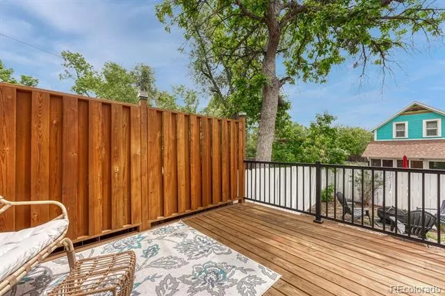 705 Corona Street Colorado Springs, CO 80903