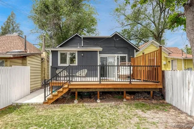 705 Corona Street Colorado Springs, CO 80903