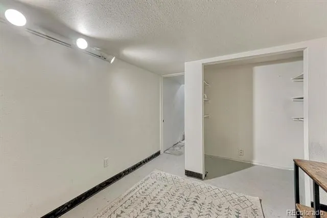 705 Corona Street Colorado Springs, CO 80903
