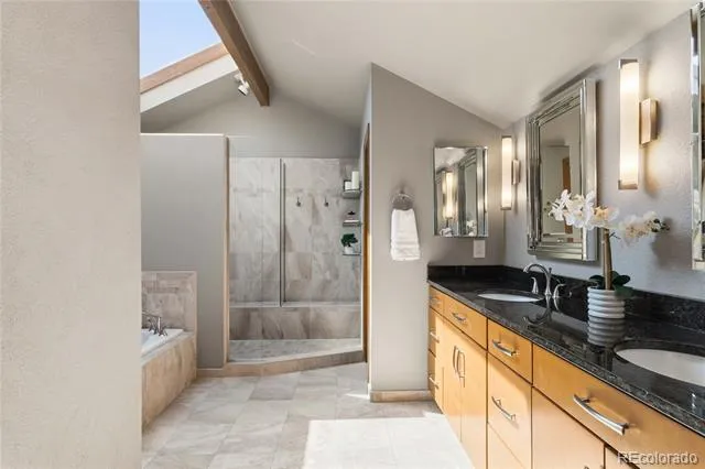 7807 S Forest Street Centennial, CO 80122