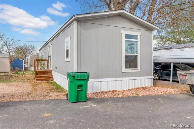218 Grape Street Hudson, CO 80642
