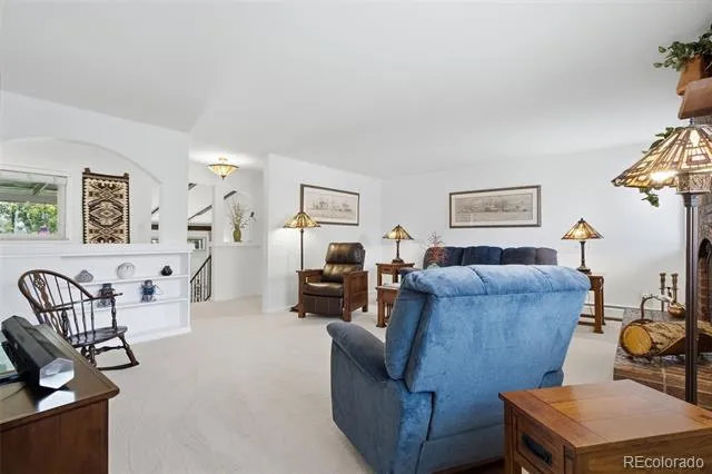 2654 S Ames Way Lakewood, CO 80227