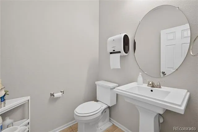 7167 S Patsburg Way Aurora, CO 80016