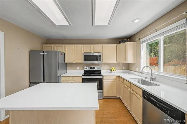 19584 E Ithaca Place Aurora, CO 80013