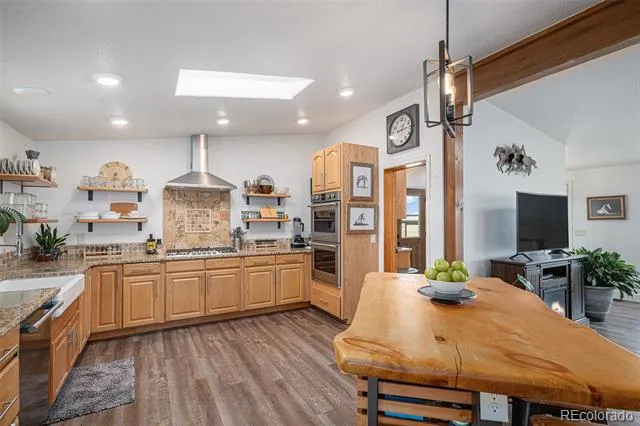 23318 County Road 5 Elbert, CO 80106