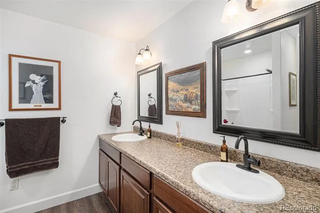 23318 County Road 5 Elbert, CO 80106