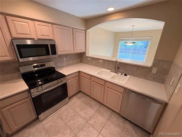 9604 Brentwood Way #C Broomfield, CO 80021