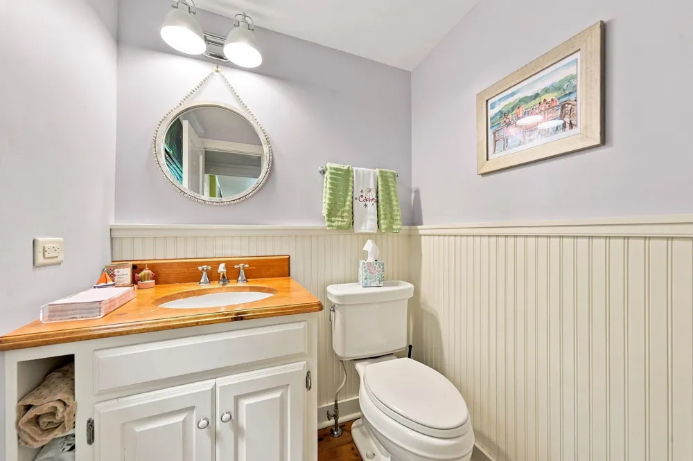 505 Main Street Leland Township, MI 49654