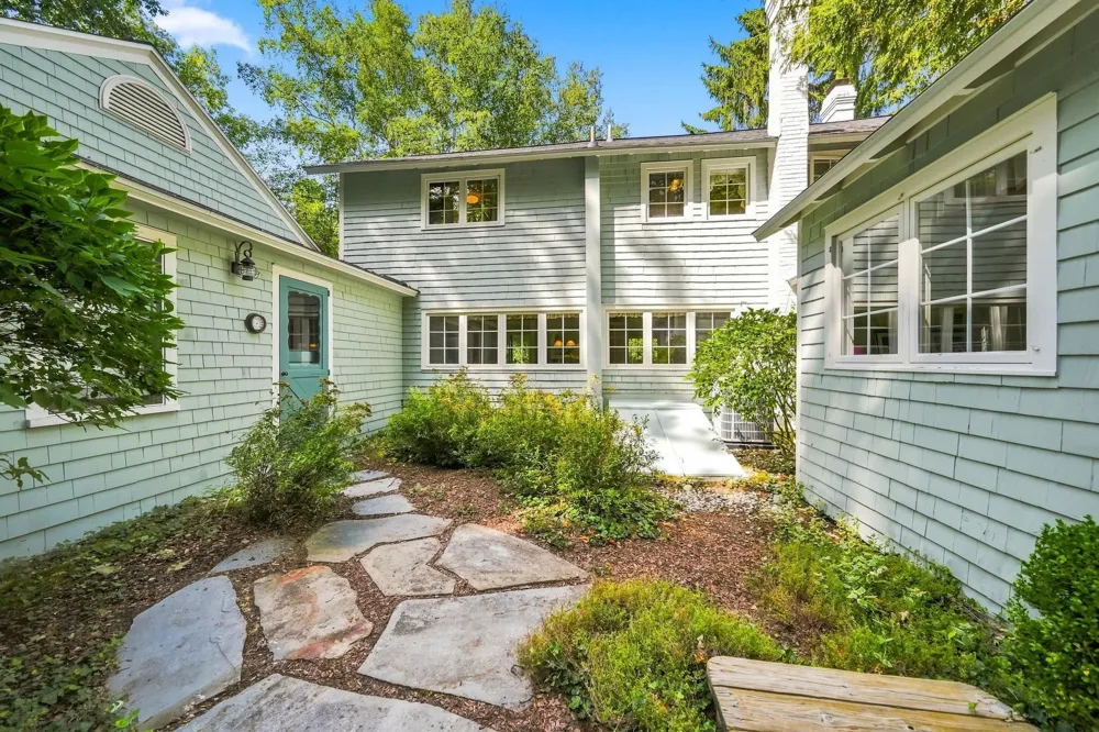 505 Main Street Leland Township, MI 49654