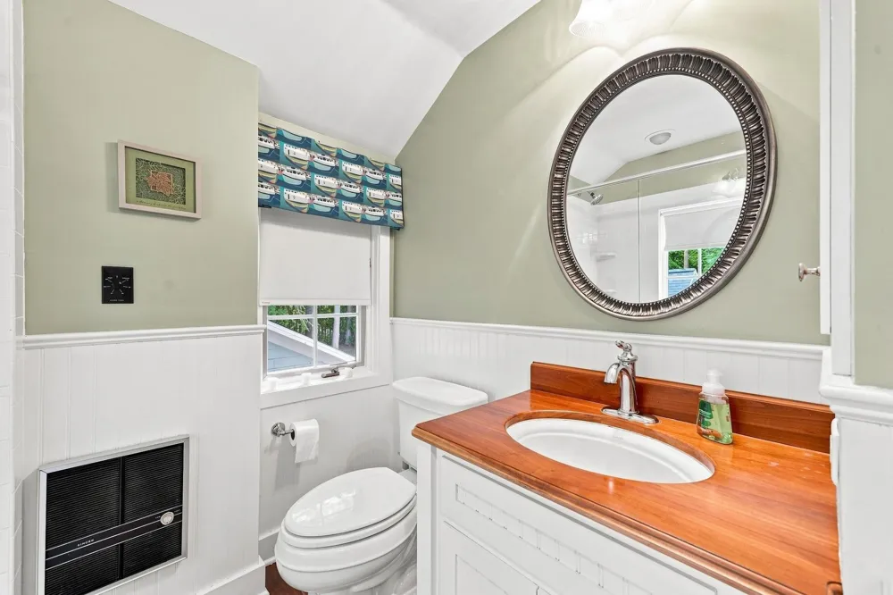 505 Main Street Leland Township, MI 49654
