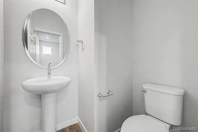 5802 Perth Street Aurora, CO 80019