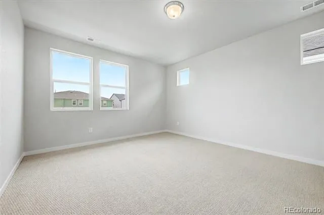 5802 Perth Street Aurora, CO 80019
