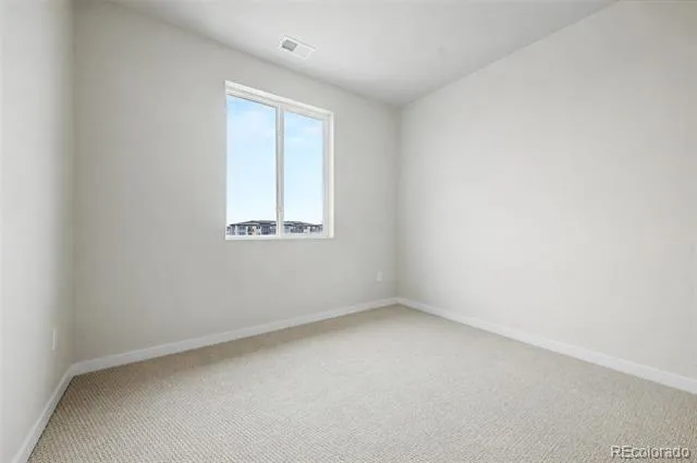 5802 Perth Street Aurora, CO 80019