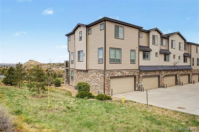 1602 Castle Creek Circle Castle Rock, CO 80104