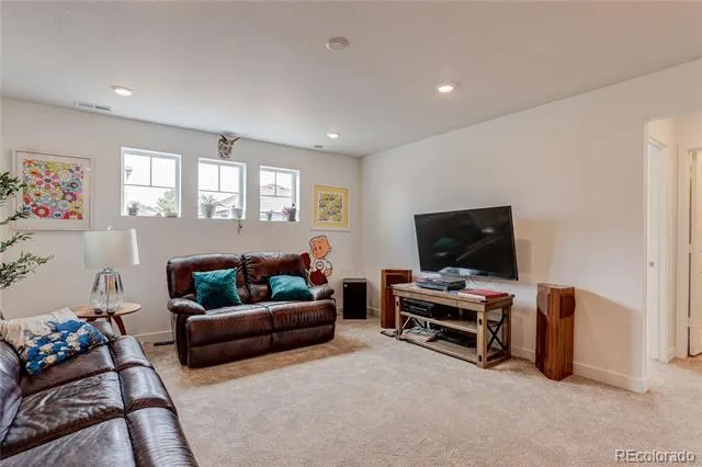 25 Wooten Avenue Brighton, CO 80601