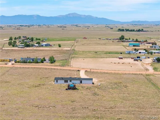 1385 Antelope Drive Calhan, CO 80808