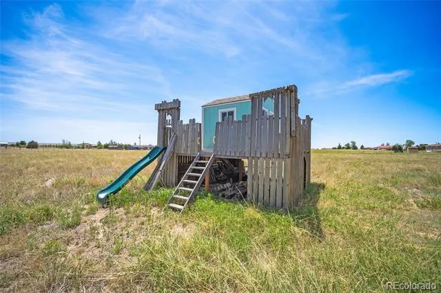 1385 Antelope Drive Calhan, CO 80808