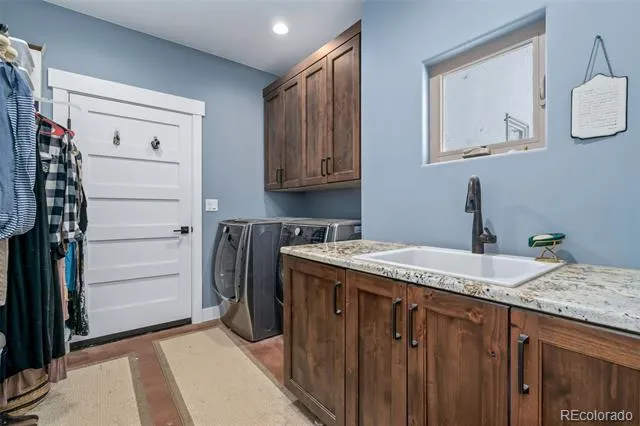 405 Moondance Way Bellvue, CO 80512