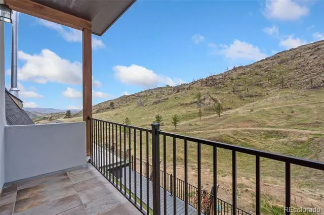 405 Moondance Way Bellvue, CO 80512