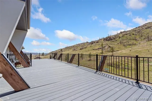 405 Moondance Way Bellvue, CO 80512