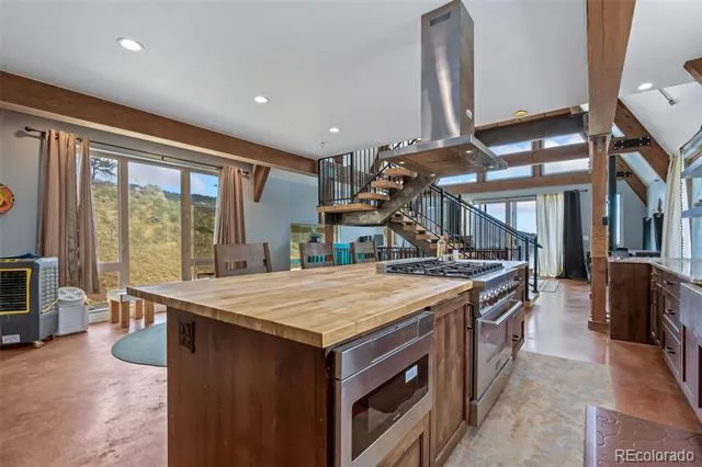 405 Moondance Way Bellvue, CO 80512