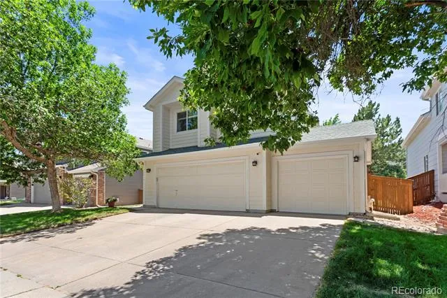 2212 Hyacinth Road Littleton, CO 80129