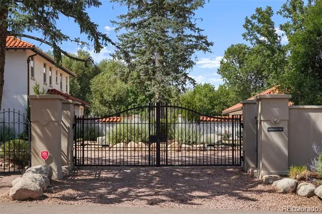 24 Pourtales Road Colorado Springs, CO 80906