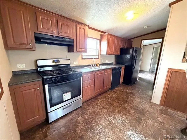 9641 Glencoe Court Denver, CO 80229