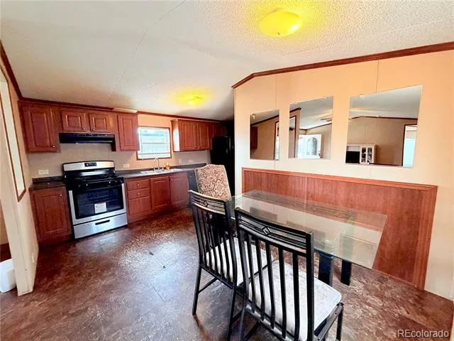 9641 Glencoe Court Denver, CO 80229
