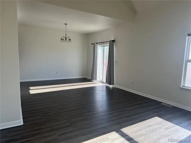 15555 E 40th Avenue #49 Denver, CO 80239
