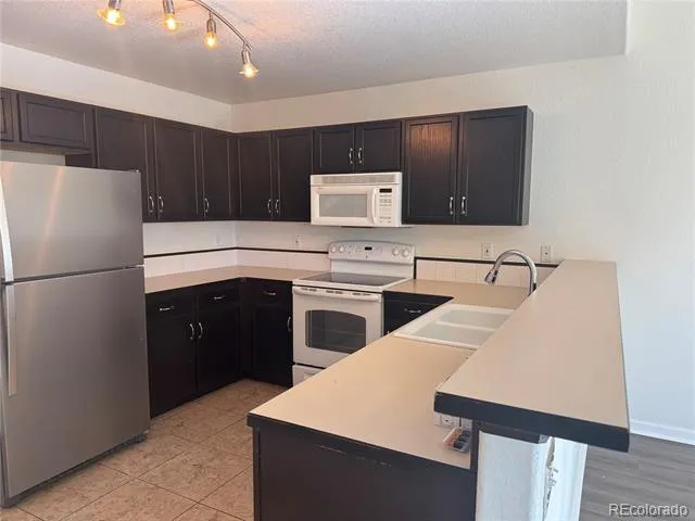 15555 E 40th Avenue #49 Denver, CO 80239