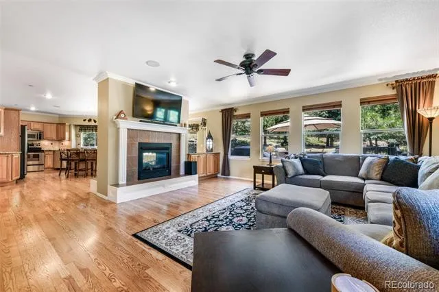 470 Paisley Drive Colorado Springs, CO 80906