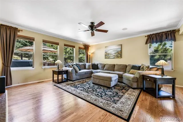 470 Paisley Drive Colorado Springs, CO 80906