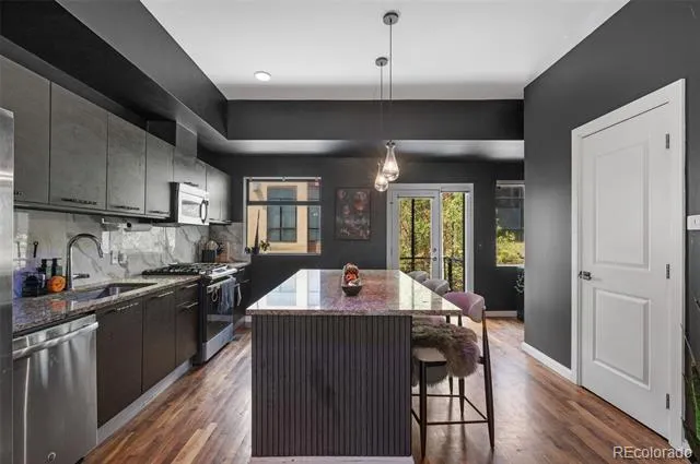 2325 Walnut Street #4 Denver, CO 80205
