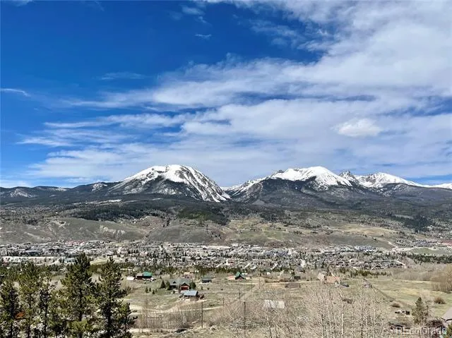 371 Z ROAD Silverthorne, CO 80498