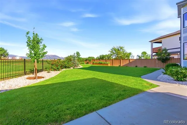 1017 Turnberry Circle Louisville, CO 80027