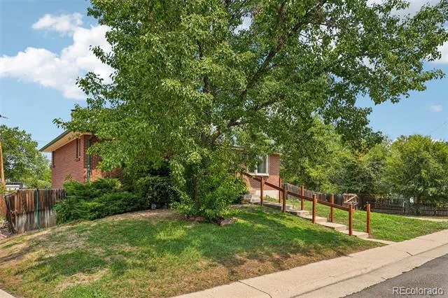 6023 W 62nd Avenue Arvada, CO 80003