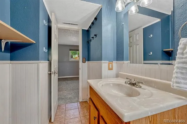 5050 Chickweed Drive Colorado Springs, CO 80917