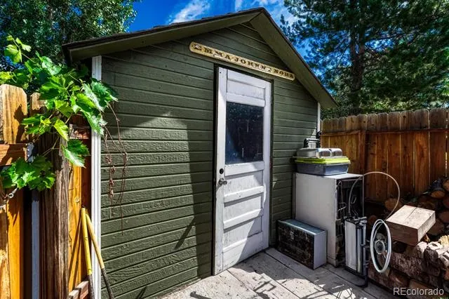 5050 Chickweed Drive Colorado Springs, CO 80917