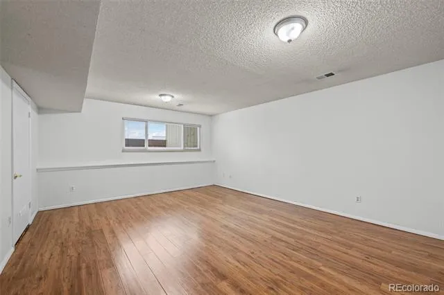 7449 W Maple Drive Lakewood, CO 80226